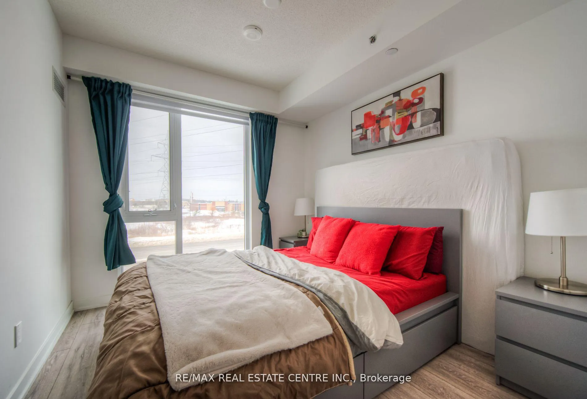 Photo 9 of Unit B310, 3200 Dakota Common Road, Burlington, Alton — HOMEH