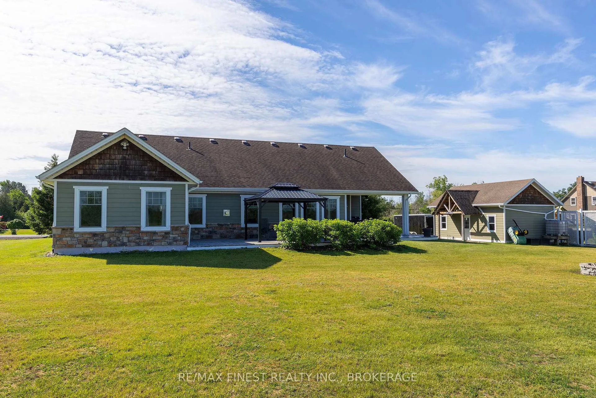 Photo 10 of 1247 Millhaven Road, Loyalist, Lennox and Addington - South — HOMEH