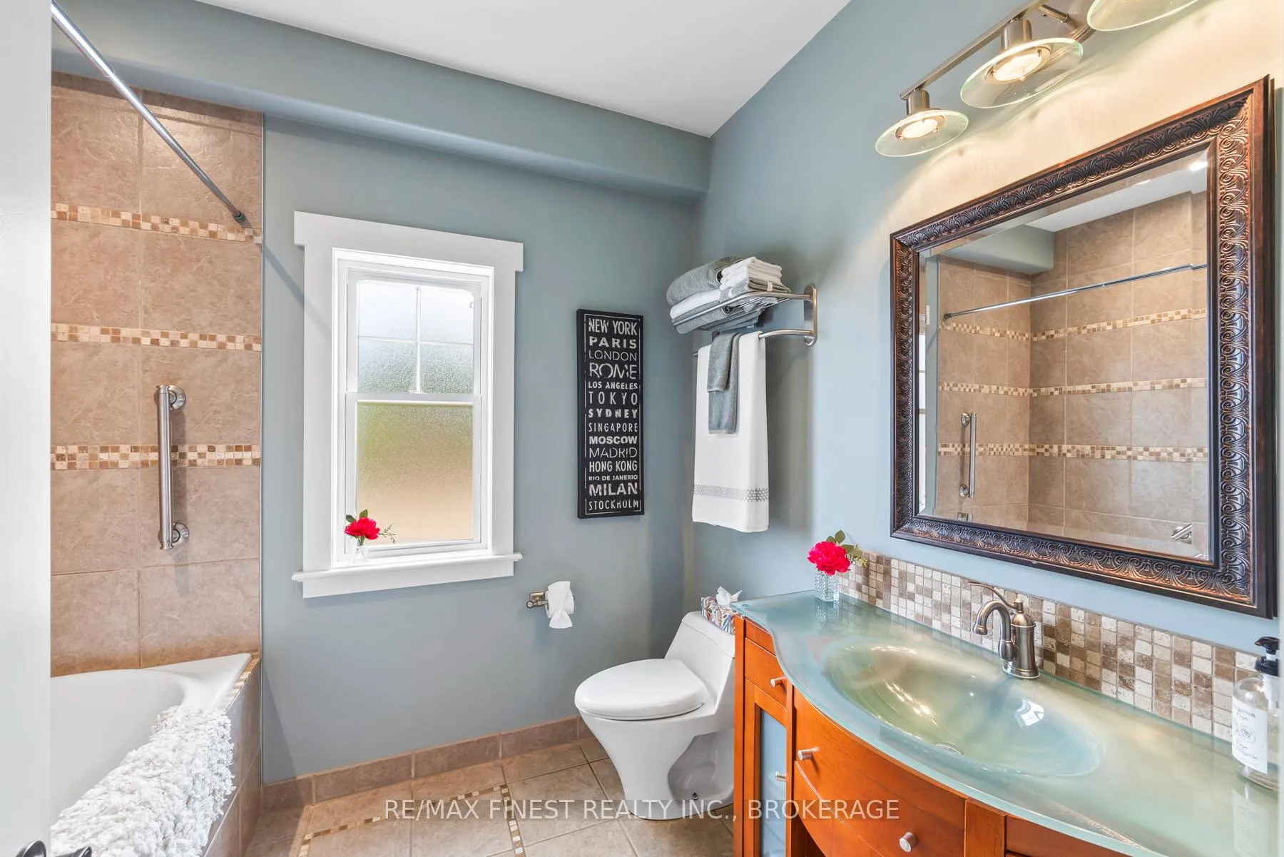 Photo 15 of 1247 Millhaven Road, Loyalist, Lennox and Addington - South — HOMEH