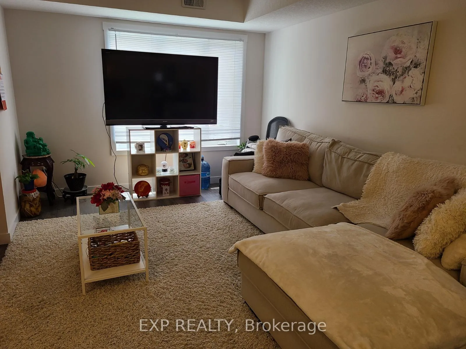 Photo 4 of Unit D6, 160 Rochefort Street, Kitchener, Huron Park — HOMEH