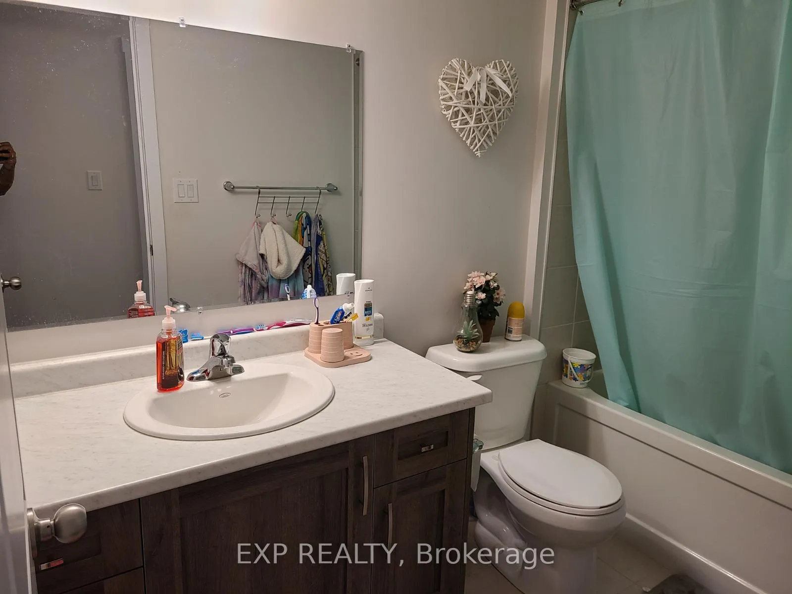 Photo 6 of Unit D6, 160 Rochefort Street, Kitchener, Huron Park — HOMEH