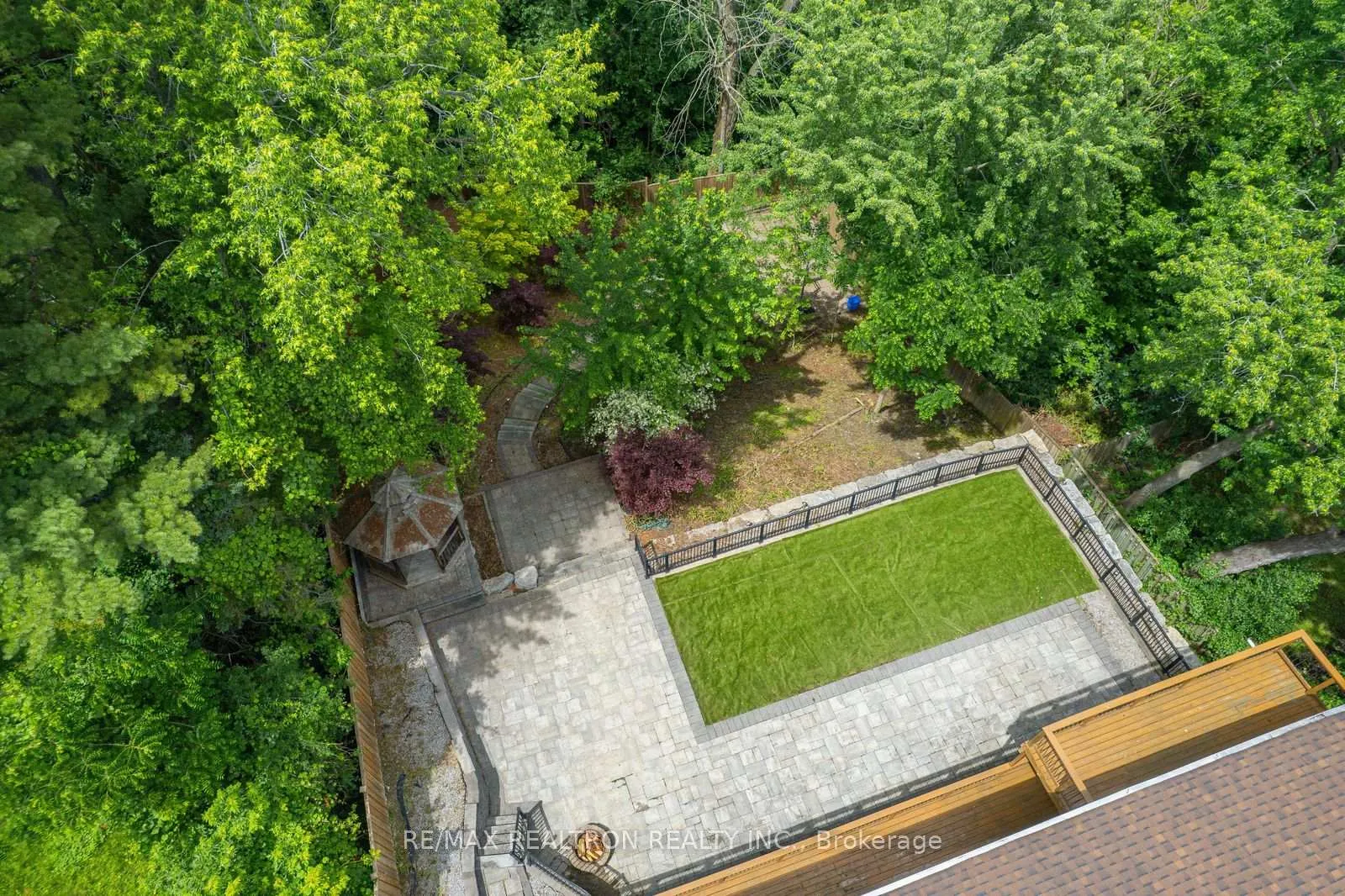 Photo 4 of 92 Proctor Avenue, Markham, Grandview — HOMEH