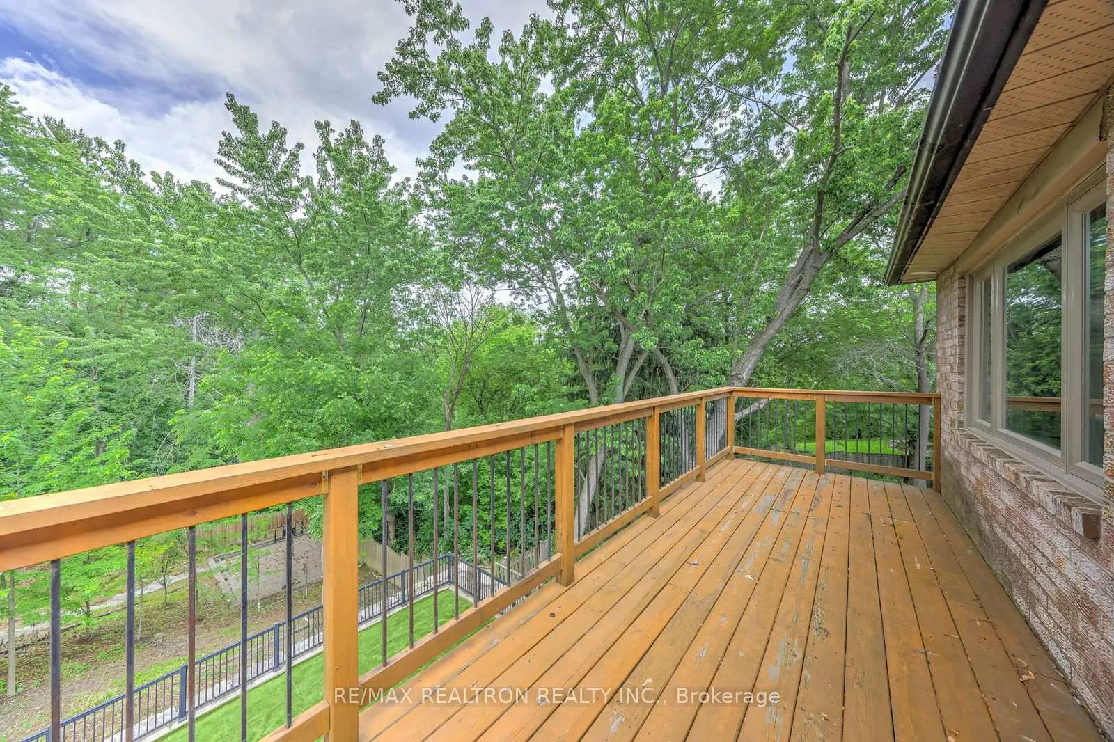 Photo 7 of 92 Proctor Avenue, Markham, Grandview — HOMEH