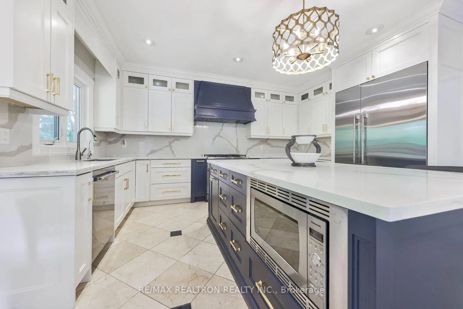 Photo 20 of 92 Proctor Avenue, Markham, Grandview — HOMEH