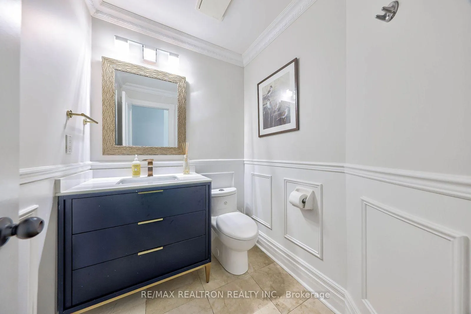 Photo 24 of 92 Proctor Avenue, Markham, Grandview — HOMEH