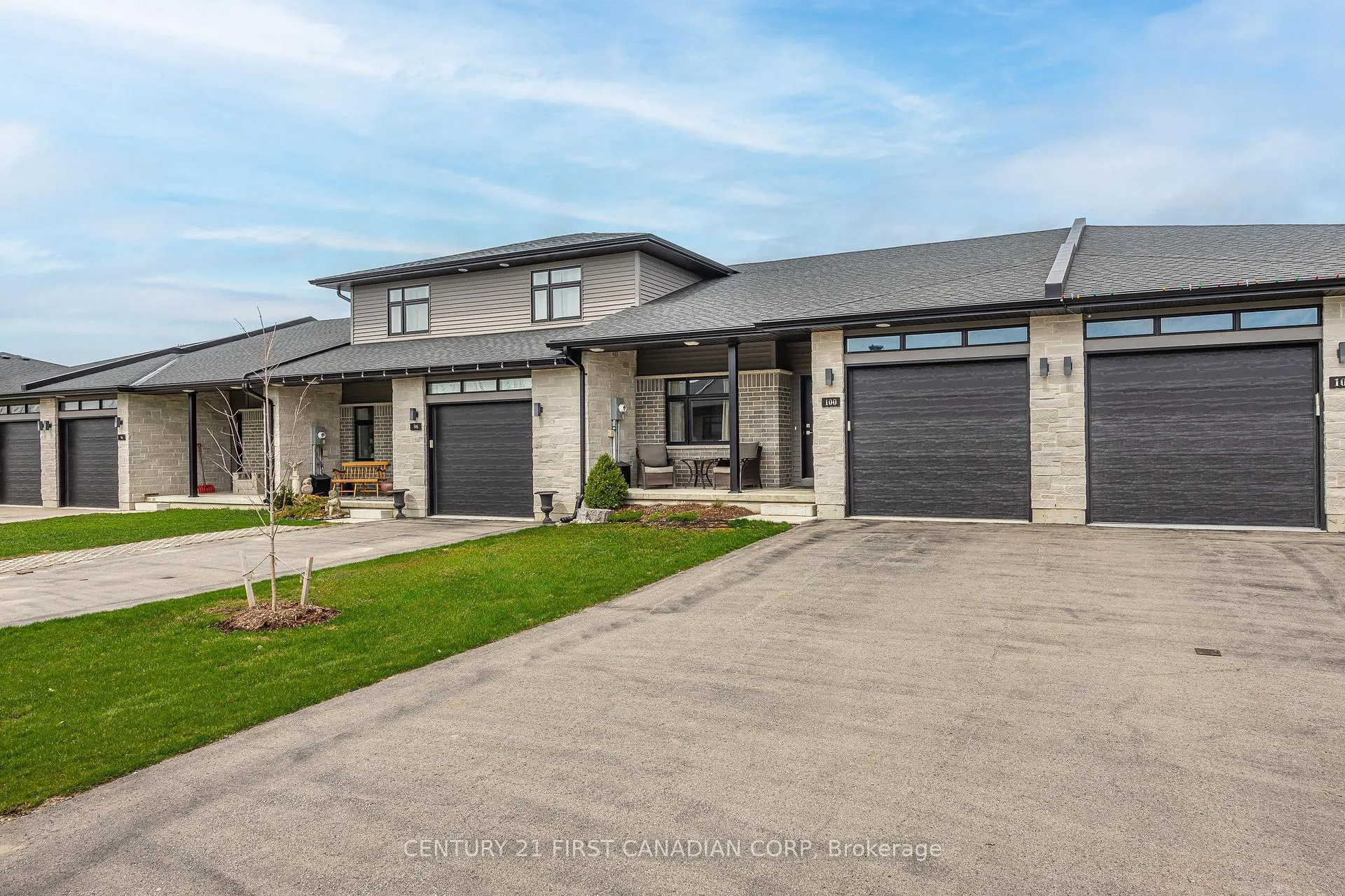 Photo 5 of 100 Rowe Avenue, South Huron, Exeter — HOMEH