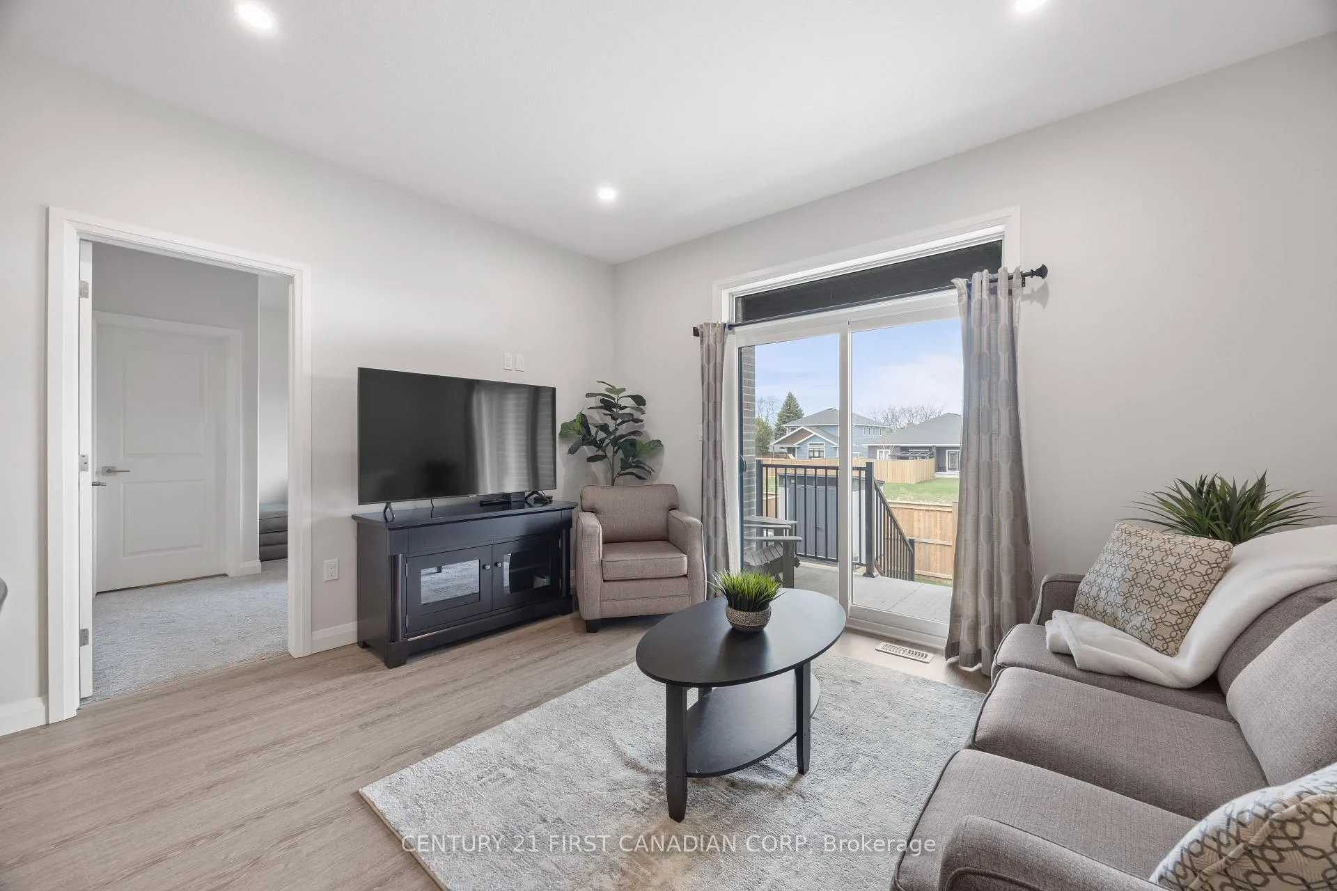 Photo 19 of 100 Rowe Avenue, South Huron, Exeter — HOMEH