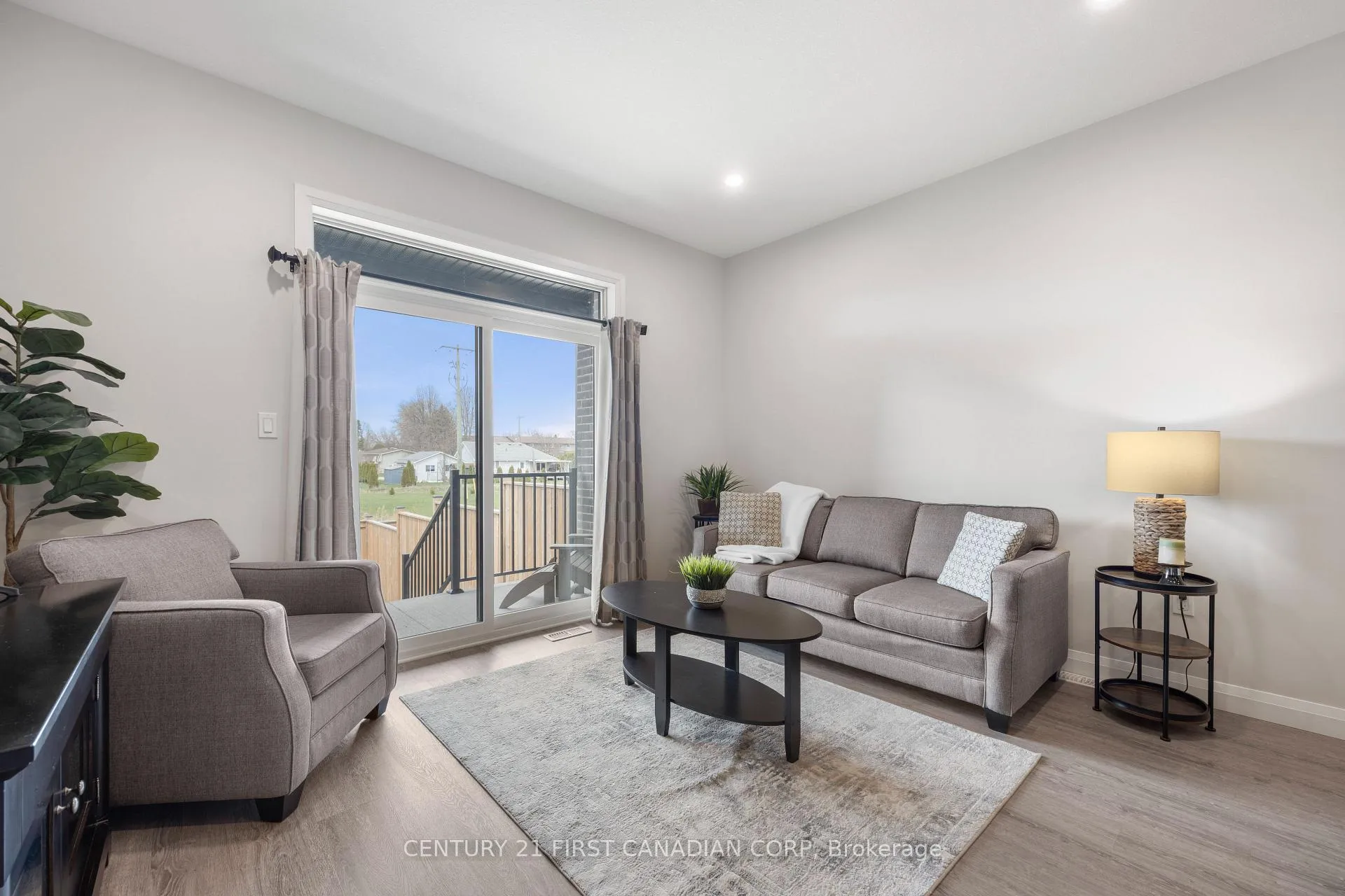 Photo 20 of 100 Rowe Avenue, South Huron, Exeter — HOMEH