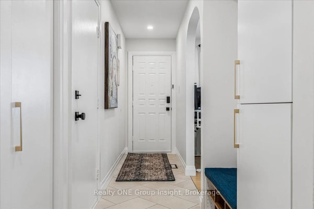 Photo 4 of 13 Salina Place, Hamilton, Stoney Creek — HOMEH