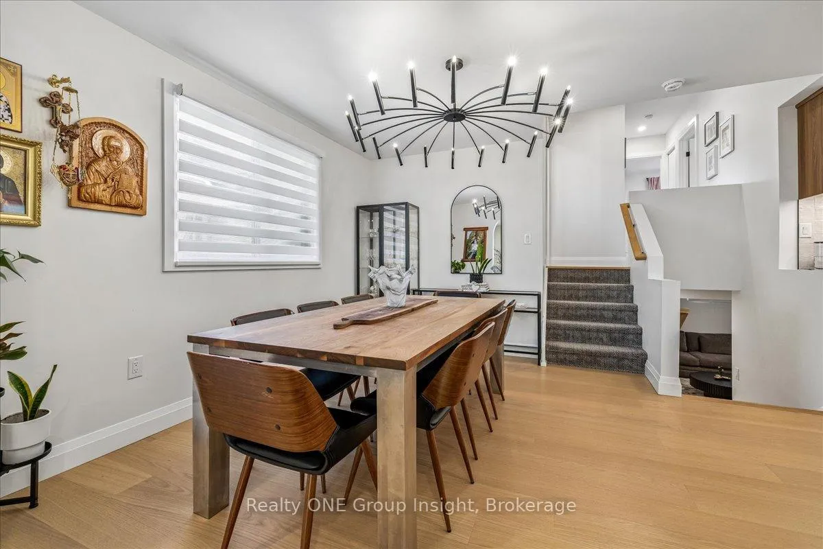 Photo 12 of 13 Salina Place, Hamilton, Stoney Creek — HOMEH