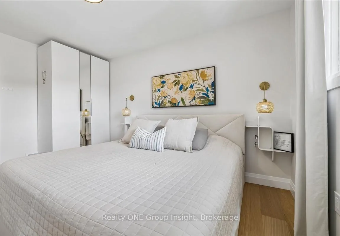 Photo 21 of 13 Salina Place, Hamilton, Stoney Creek — HOMEH