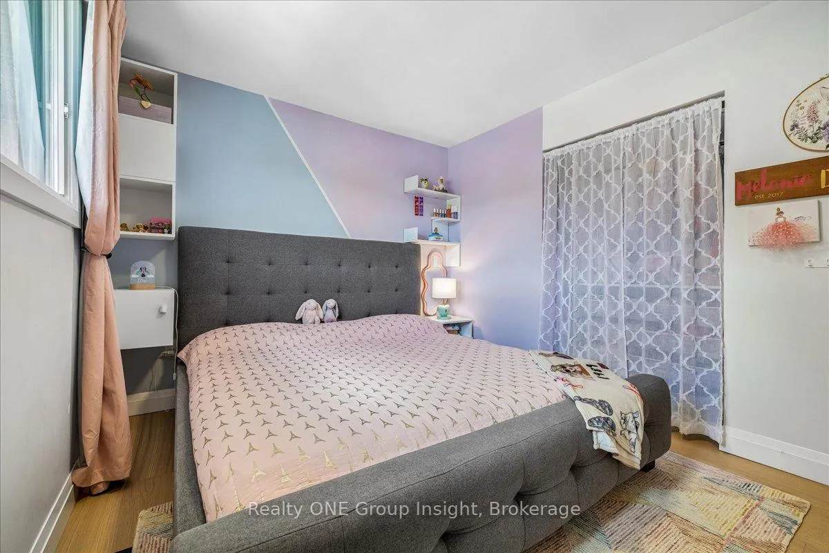 Photo 23 of 13 Salina Place, Hamilton, Stoney Creek — HOMEH