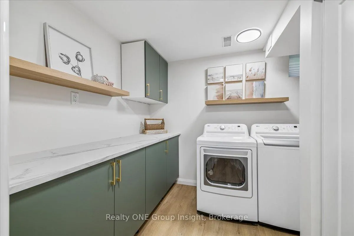 Photo 38 of 13 Salina Place, Hamilton, Stoney Creek — HOMEH