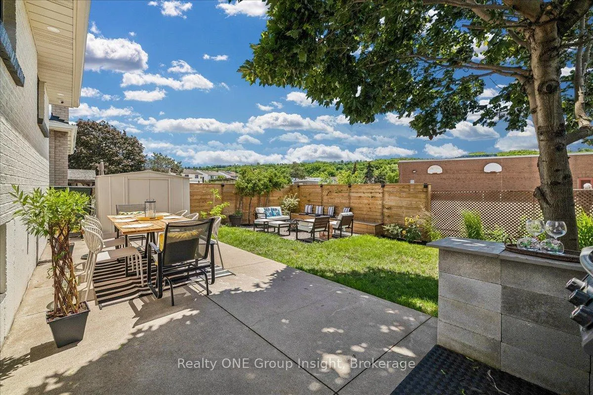 Photo 43 of 13 Salina Place, Hamilton, Stoney Creek — HOMEH