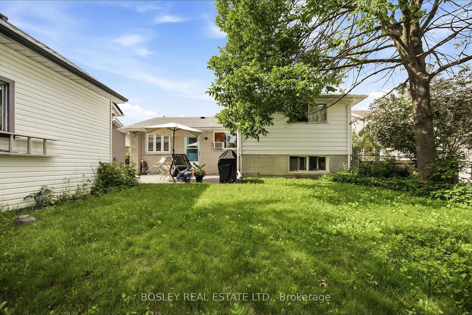 Photo 41 of 16 Steel Street, Barrie, Grove East — HOMEH