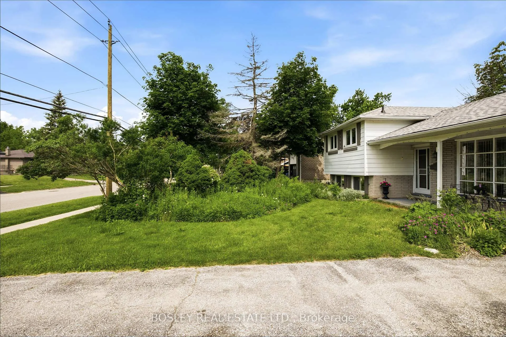 Photo 46 of 16 Steel Street, Barrie, Grove East — HOMEH