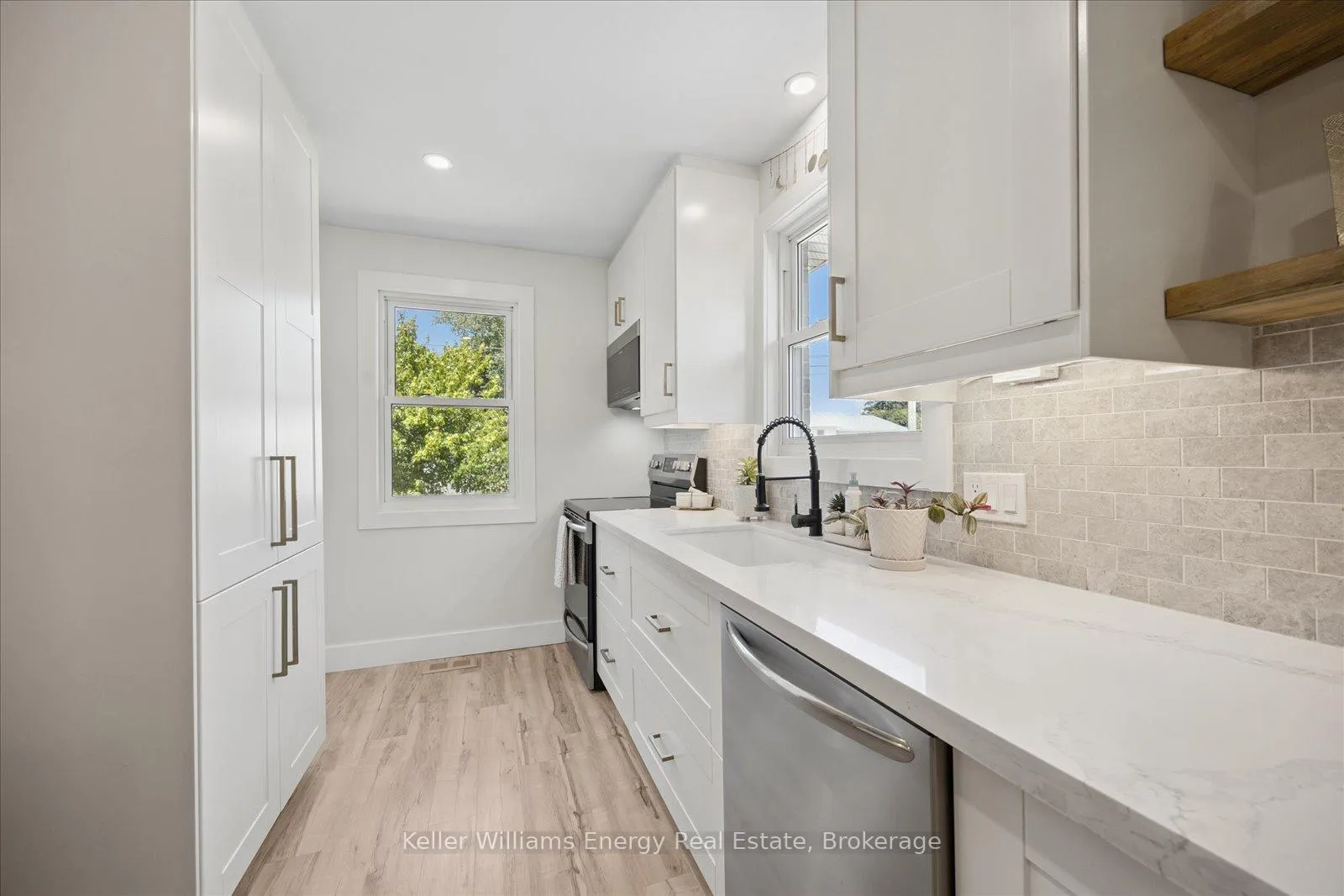 Photo 10 of 19 Ralston Drive, Port Hope — HOMEH
