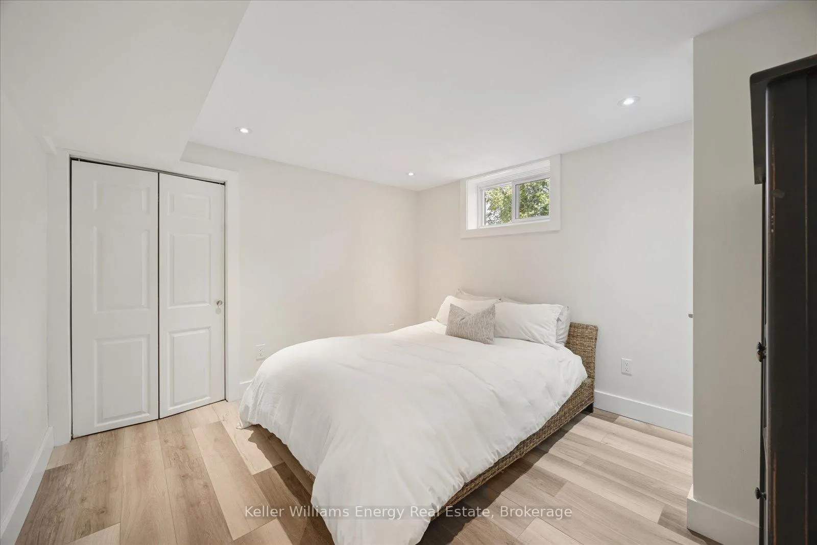 Photo 23 of 19 Ralston Drive, Port Hope — HOMEH