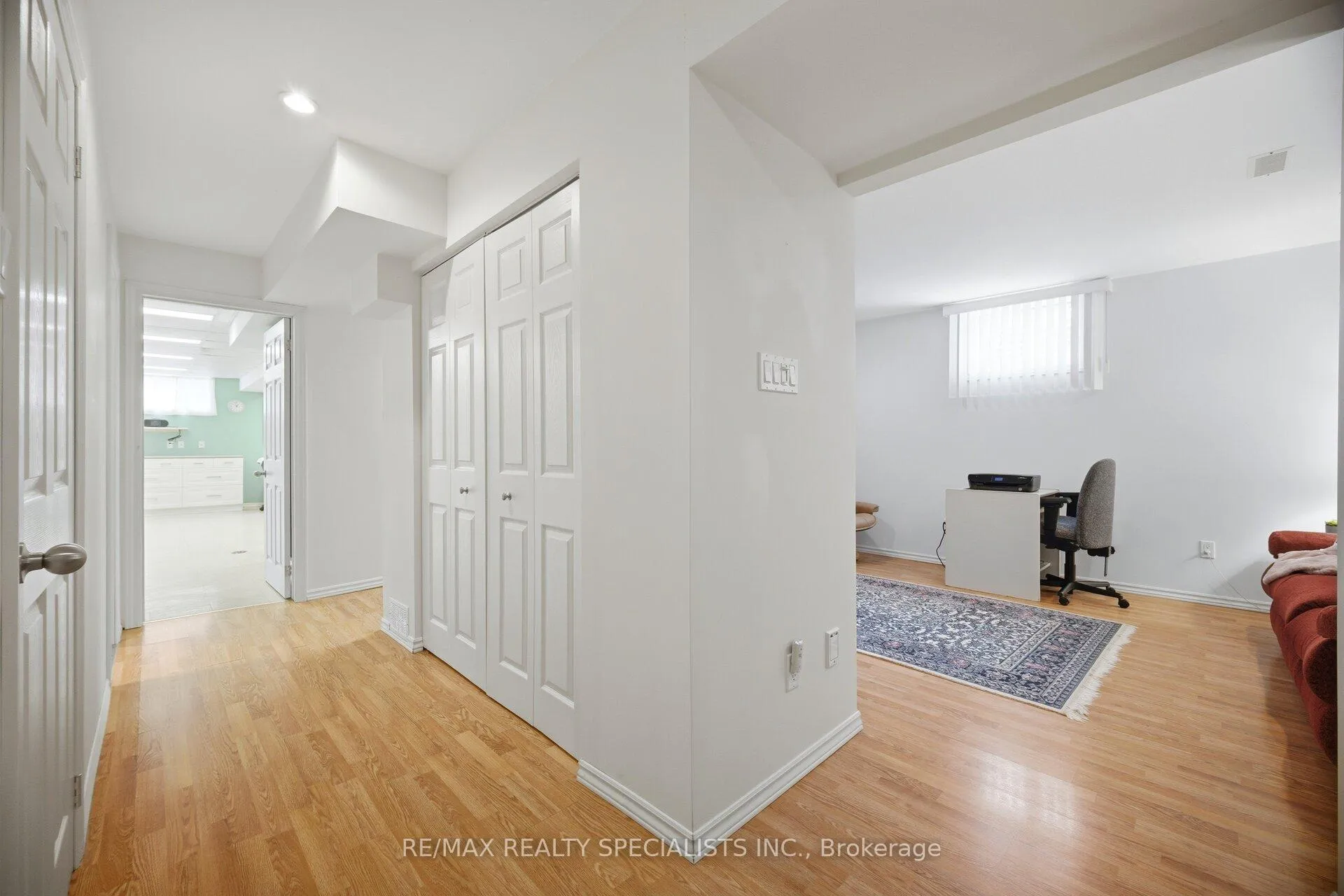 Photo 25 of 1060 Argus Drive, Mississauga, Applewood — HOMEH