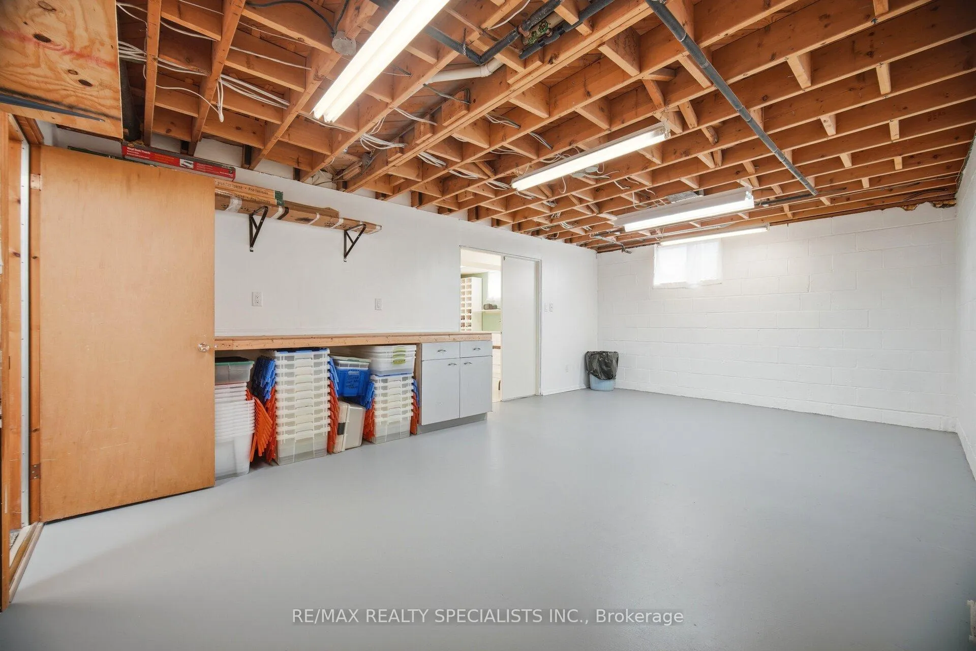 Photo 34 of 1060 Argus Drive, Mississauga, Applewood — HOMEH