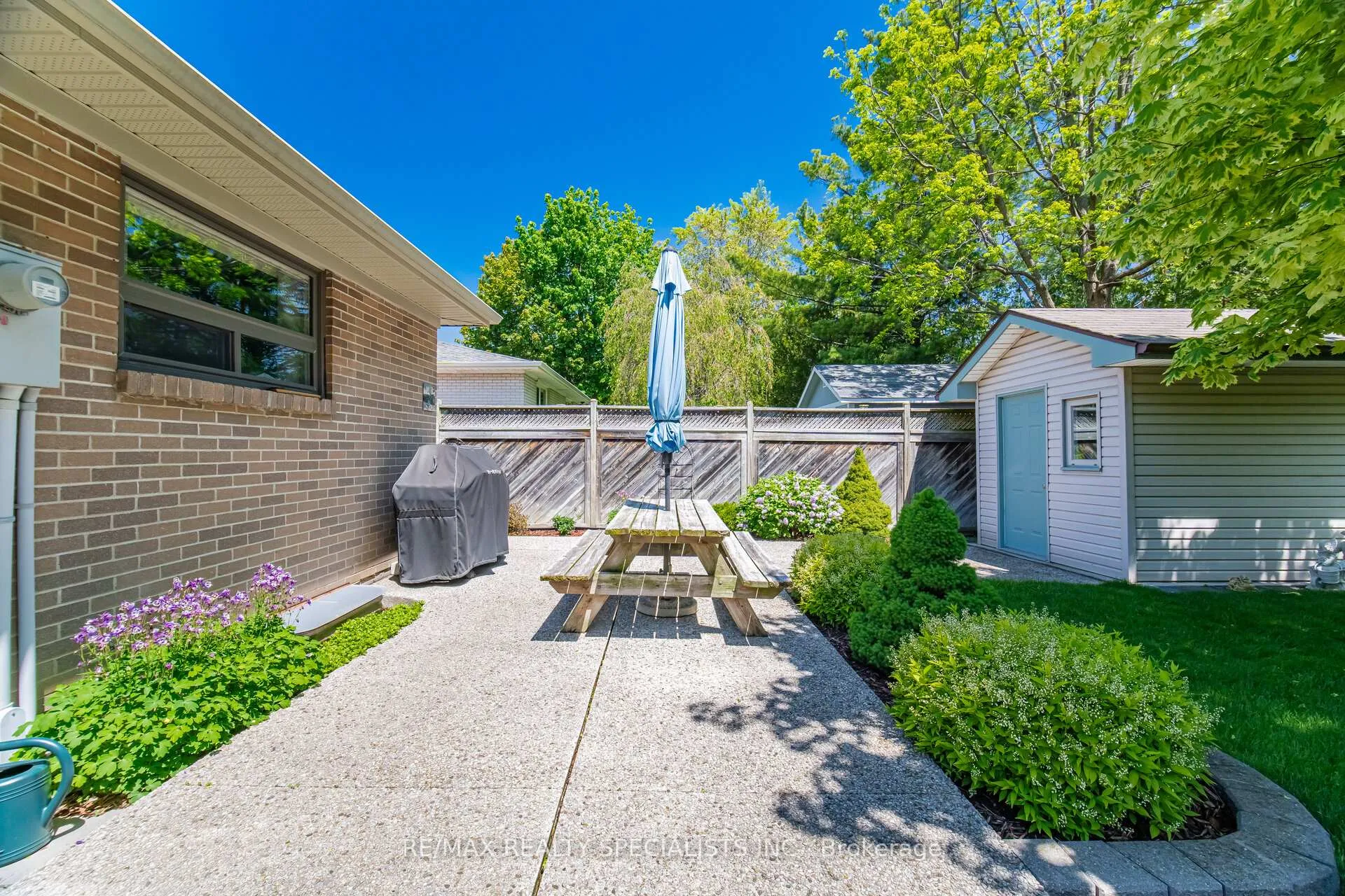 Photo 39 of 1060 Argus Drive, Mississauga, Applewood — HOMEH