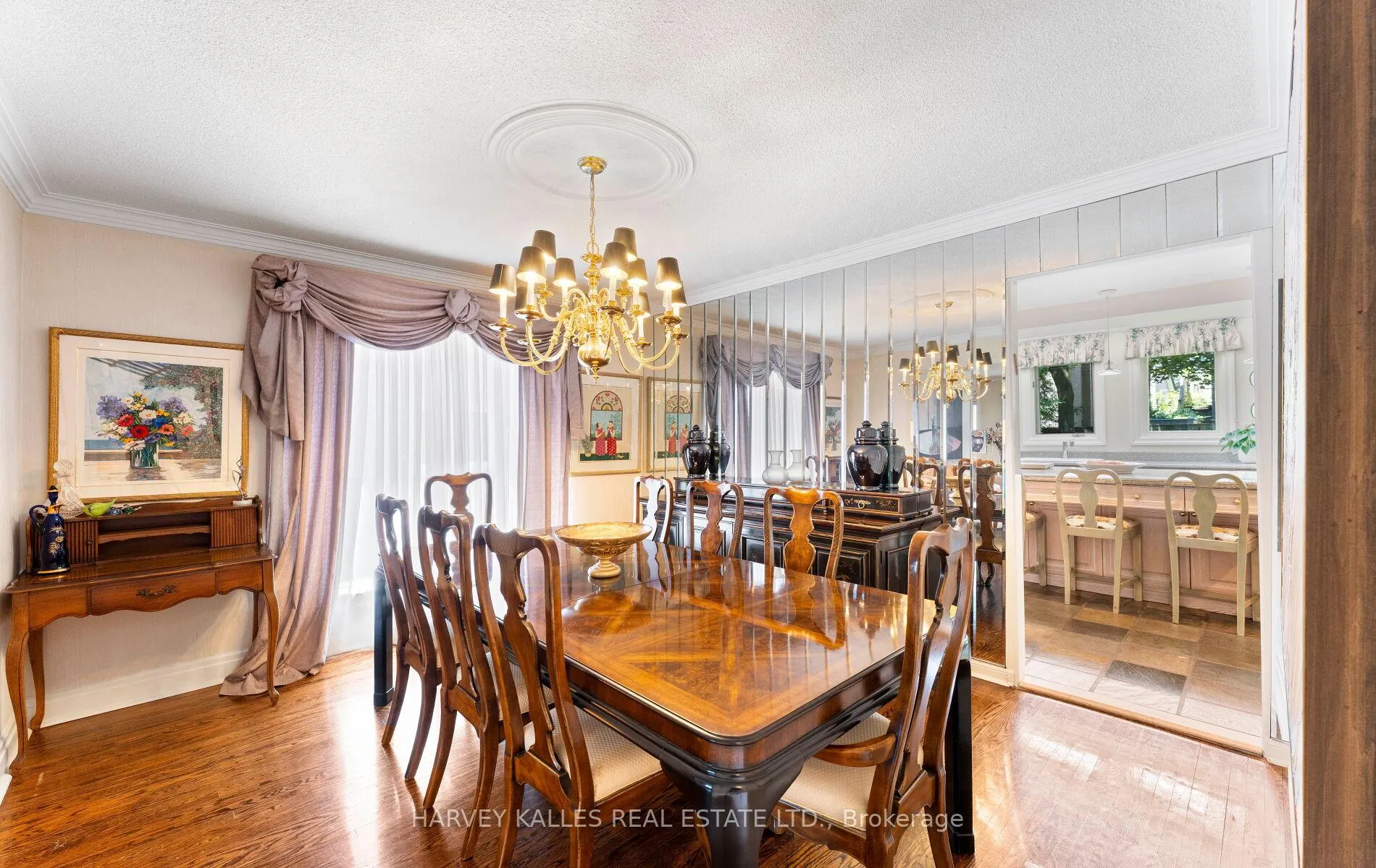 Photo 10 of 8 Granada Court, Markham, German Mills — HOMEH
