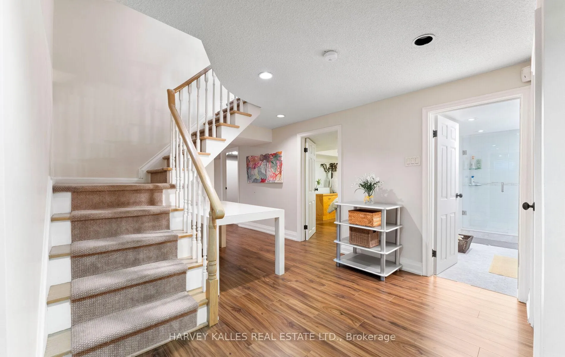 Photo 40 of 8 Granada Court, Markham, German Mills — HOMEH