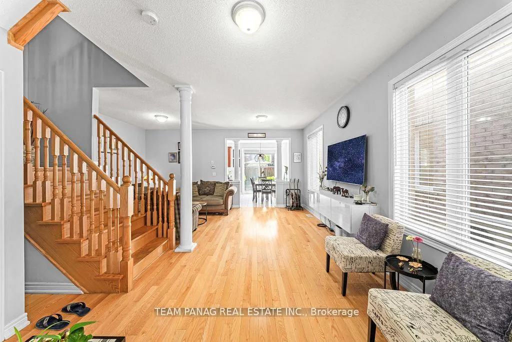 Photo 7 of 15 Vanderpool Crescent, Brampton, Bram East — HOMEH