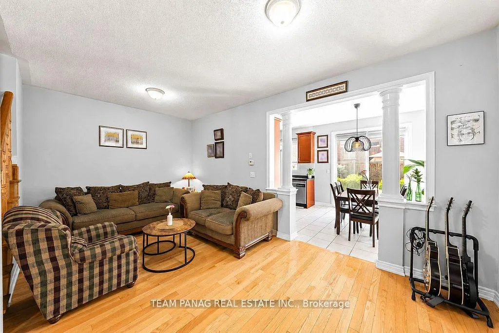 Photo 9 of 15 Vanderpool Crescent, Brampton, Bram East — HOMEH