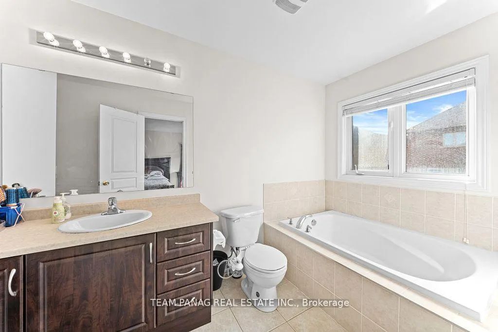 Photo 15 of 15 Vanderpool Crescent, Brampton, Bram East — HOMEH