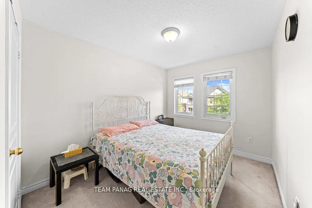 Photo 17 of 15 Vanderpool Crescent, Brampton, Bram East — HOMEH