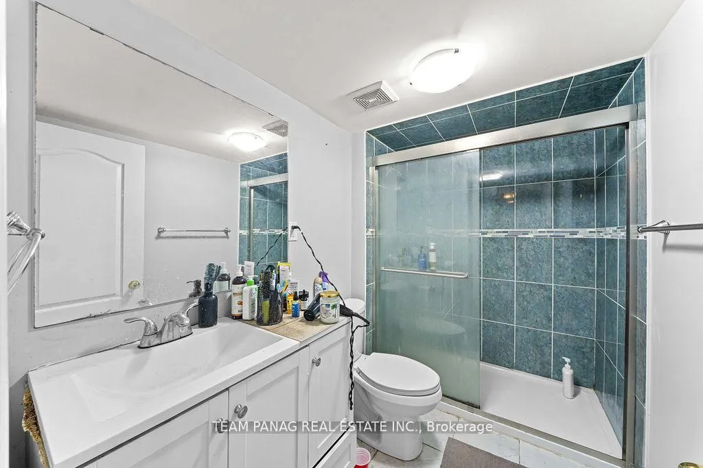 Photo 23 of 15 Vanderpool Crescent, Brampton, Bram East — HOMEH