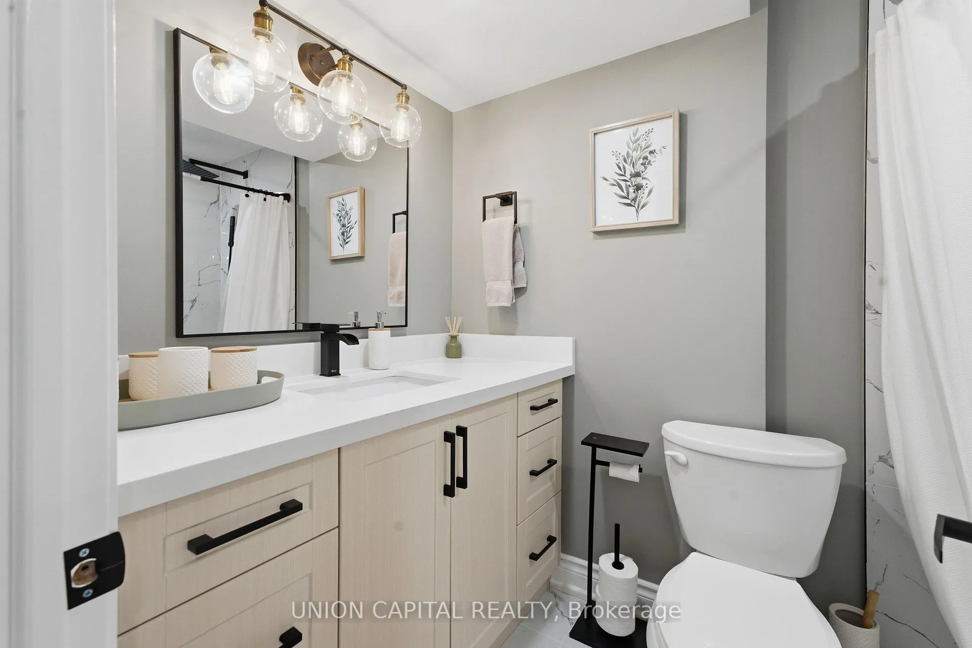 Photo 34 of 22 Delight Way, Whitby, Brooklin — HOMEH