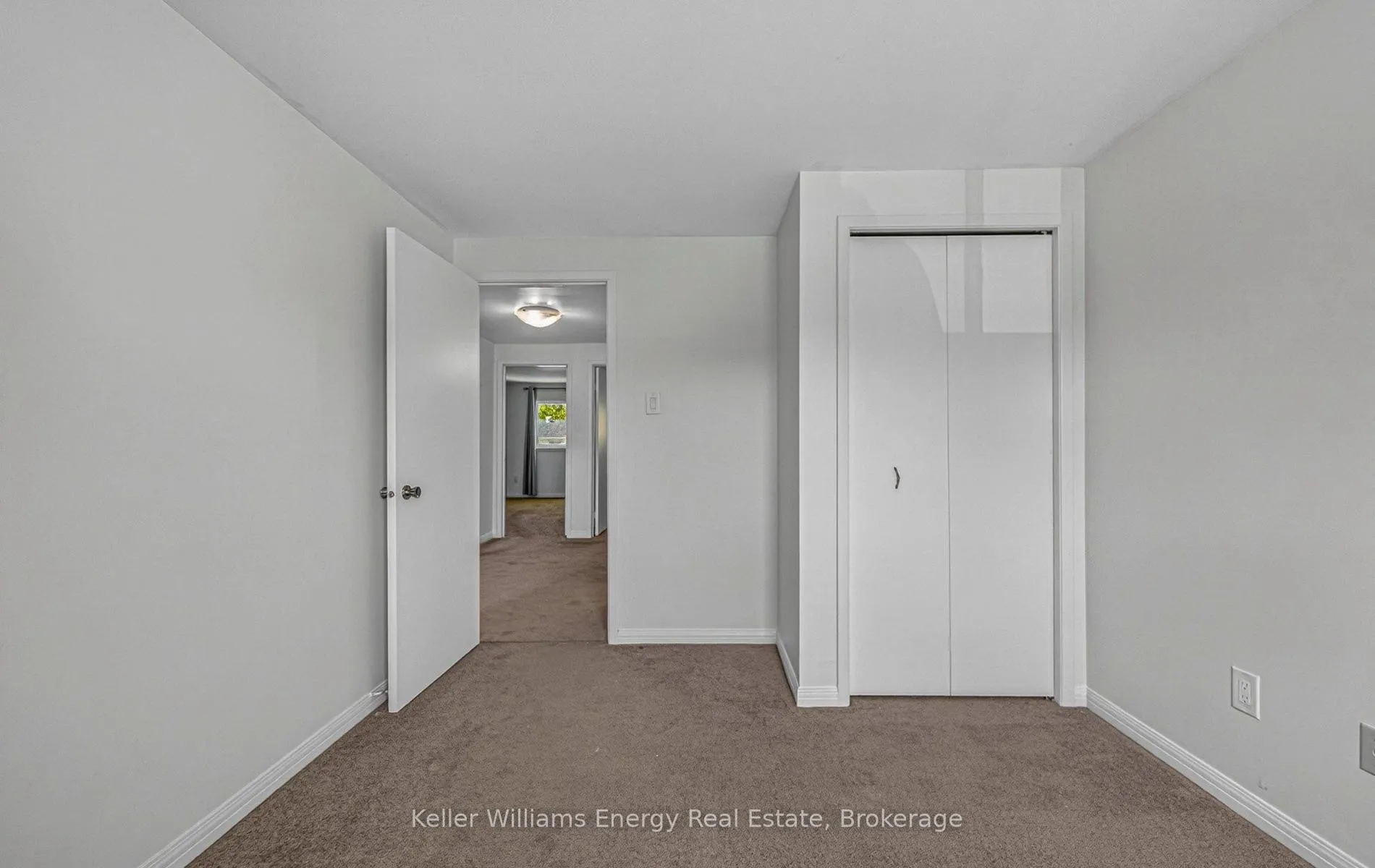 Photo 29 of Unit 18, 5 Michael Boulevard, Whitby, Lynde Creek — HOMEH