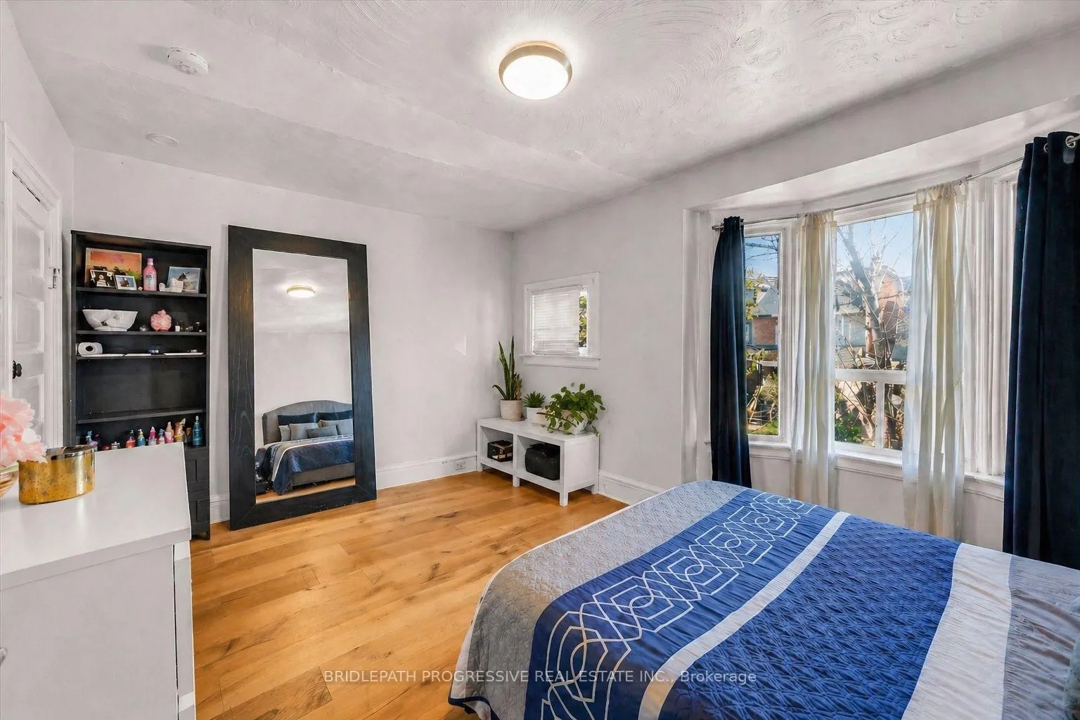 Photo 16 of 332 Delaware Avenue, Toronto, Dovercourt-Wallace Emerson-Junction — HOMEH