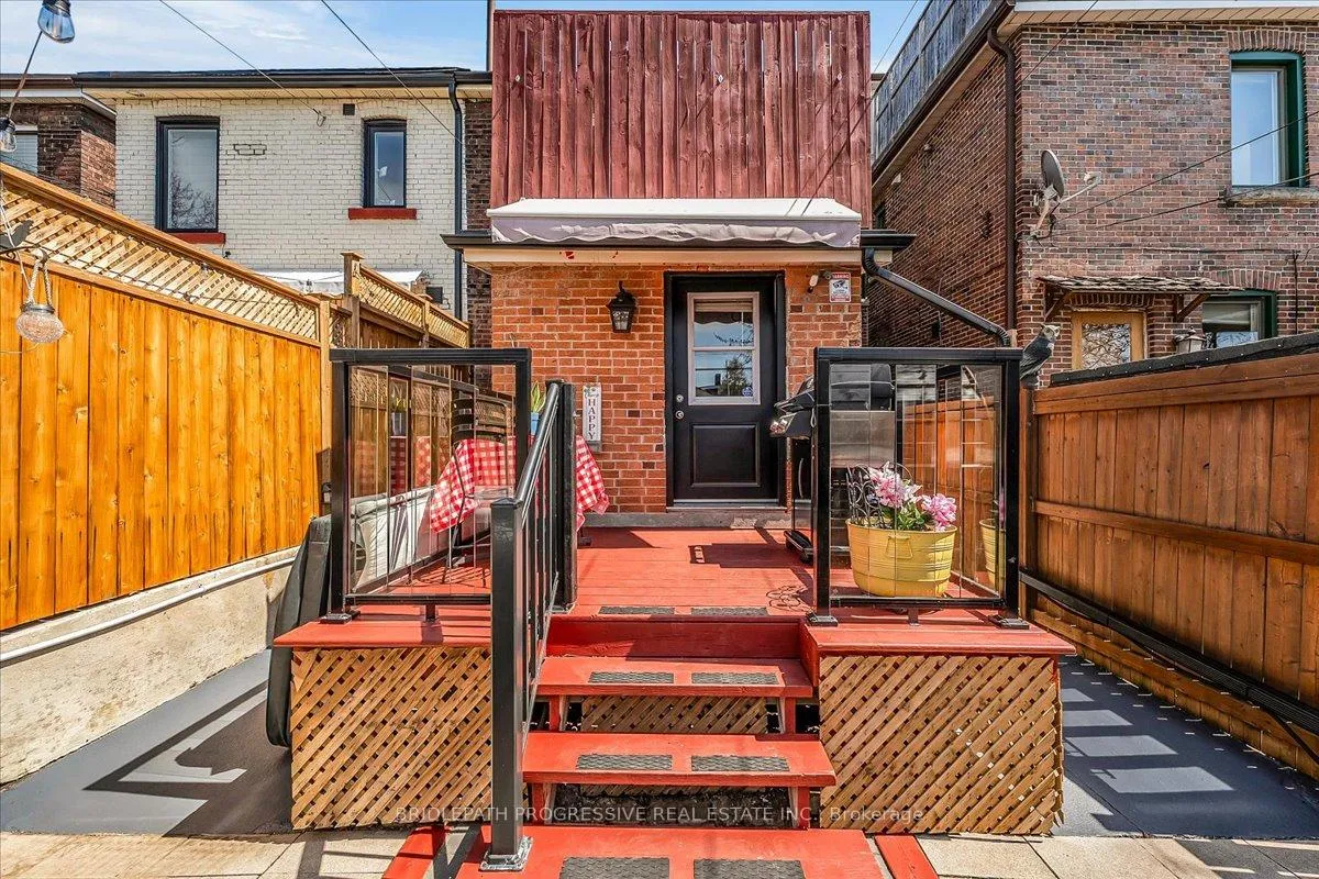 Photo 42 of 332 Delaware Avenue, Toronto, Dovercourt-Wallace Emerson-Junction — HOMEH