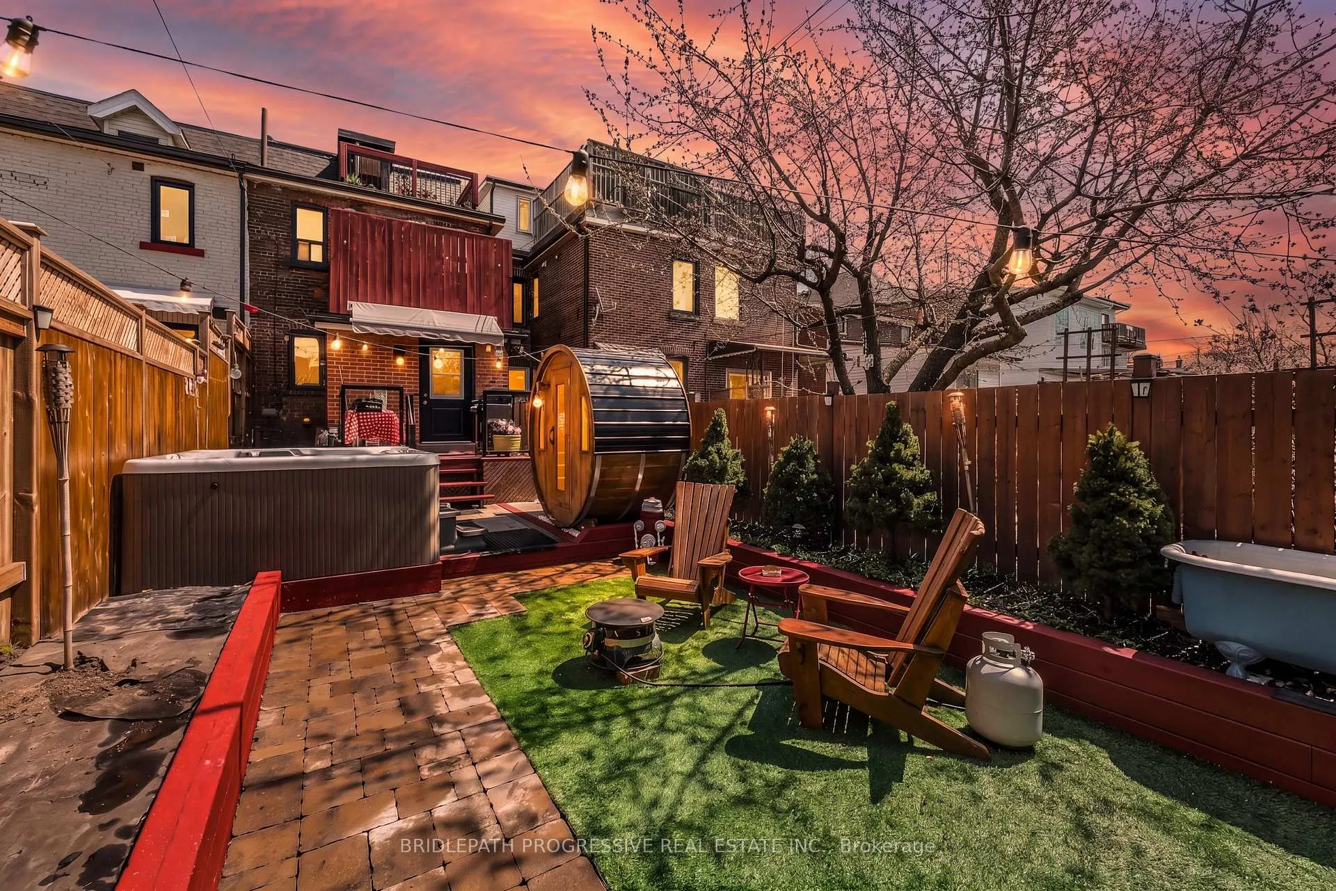 Photo 48 of 332 Delaware Avenue, Toronto, Dovercourt-Wallace Emerson-Junction — HOMEH