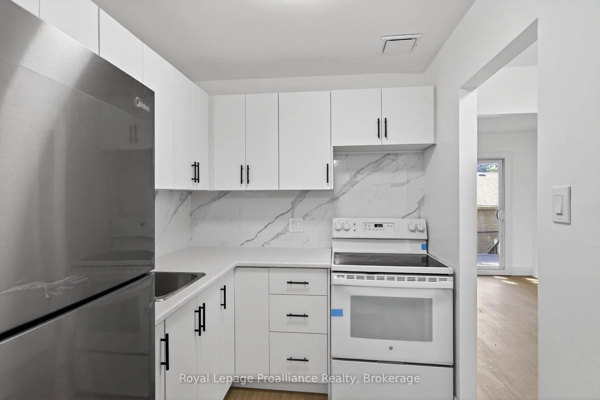 Photo 4 of Unit #3, 169 Hazlitt Street, Peterborough, Ashburnham Ward 4 — HOMEH