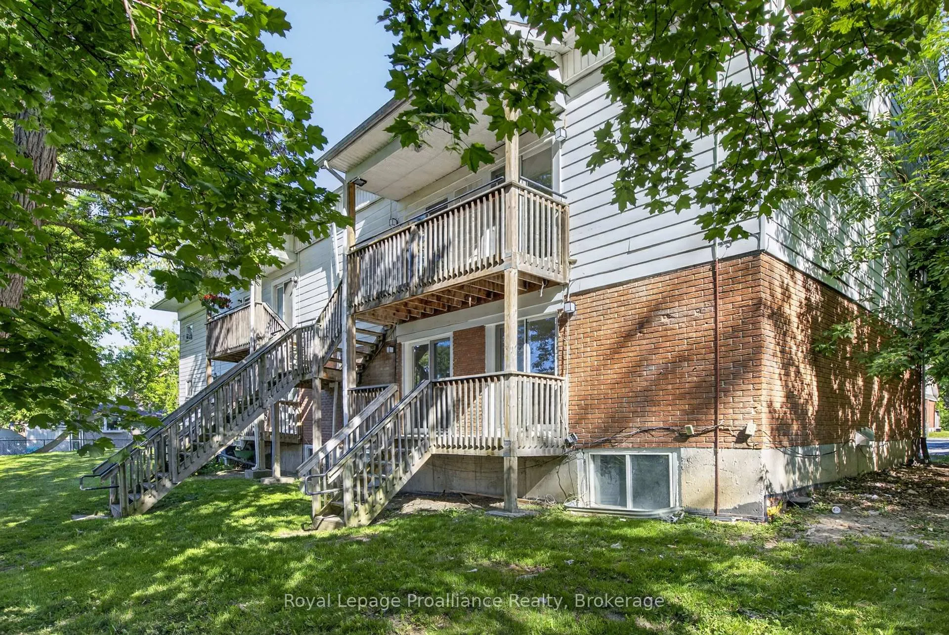 Photo 12 of Unit #3, 169 Hazlitt Street, Peterborough, Ashburnham Ward 4 — HOMEH