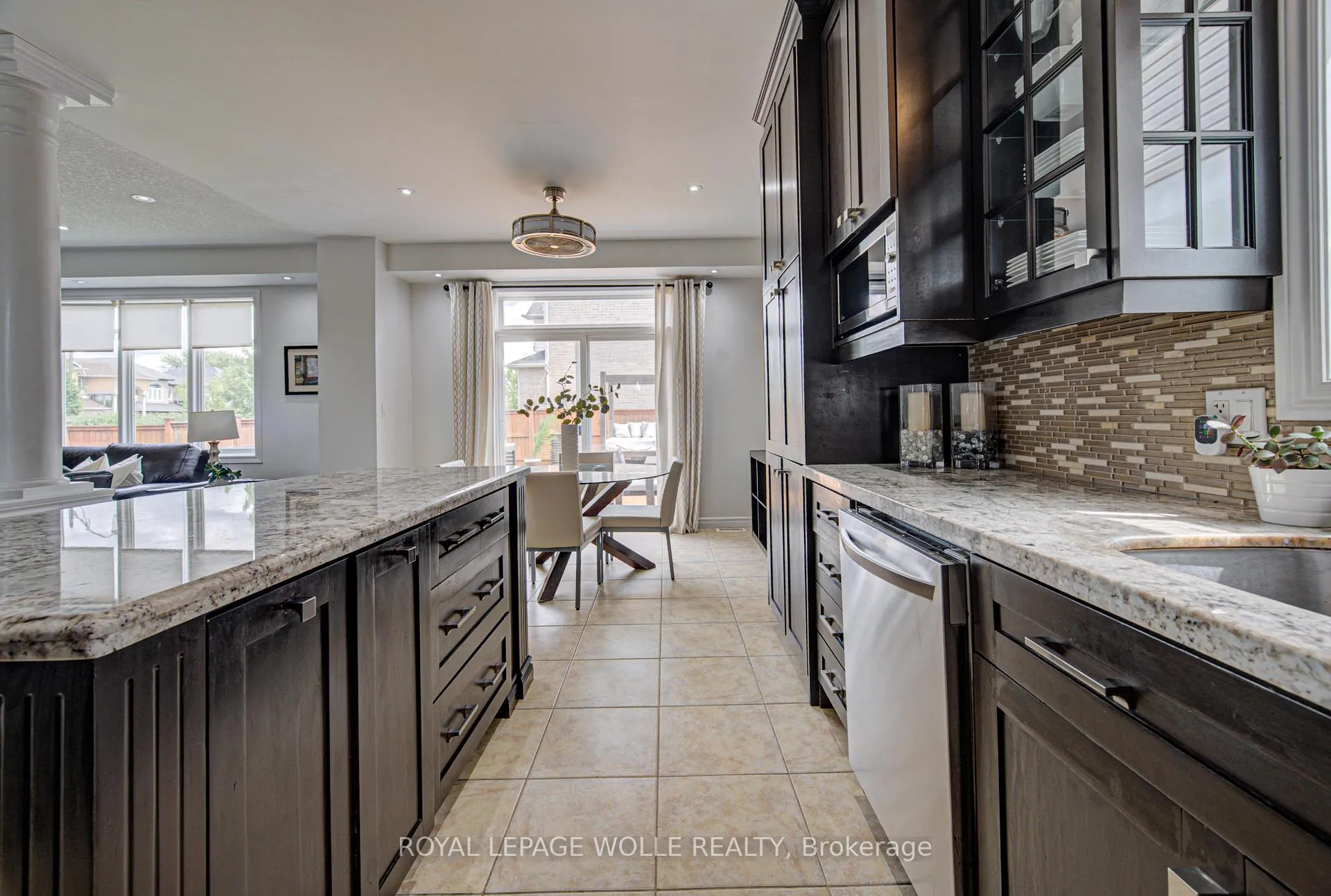 Photo 15 of 37 Davinci Boulevard, Hamilton, Carpenter — HOMEH