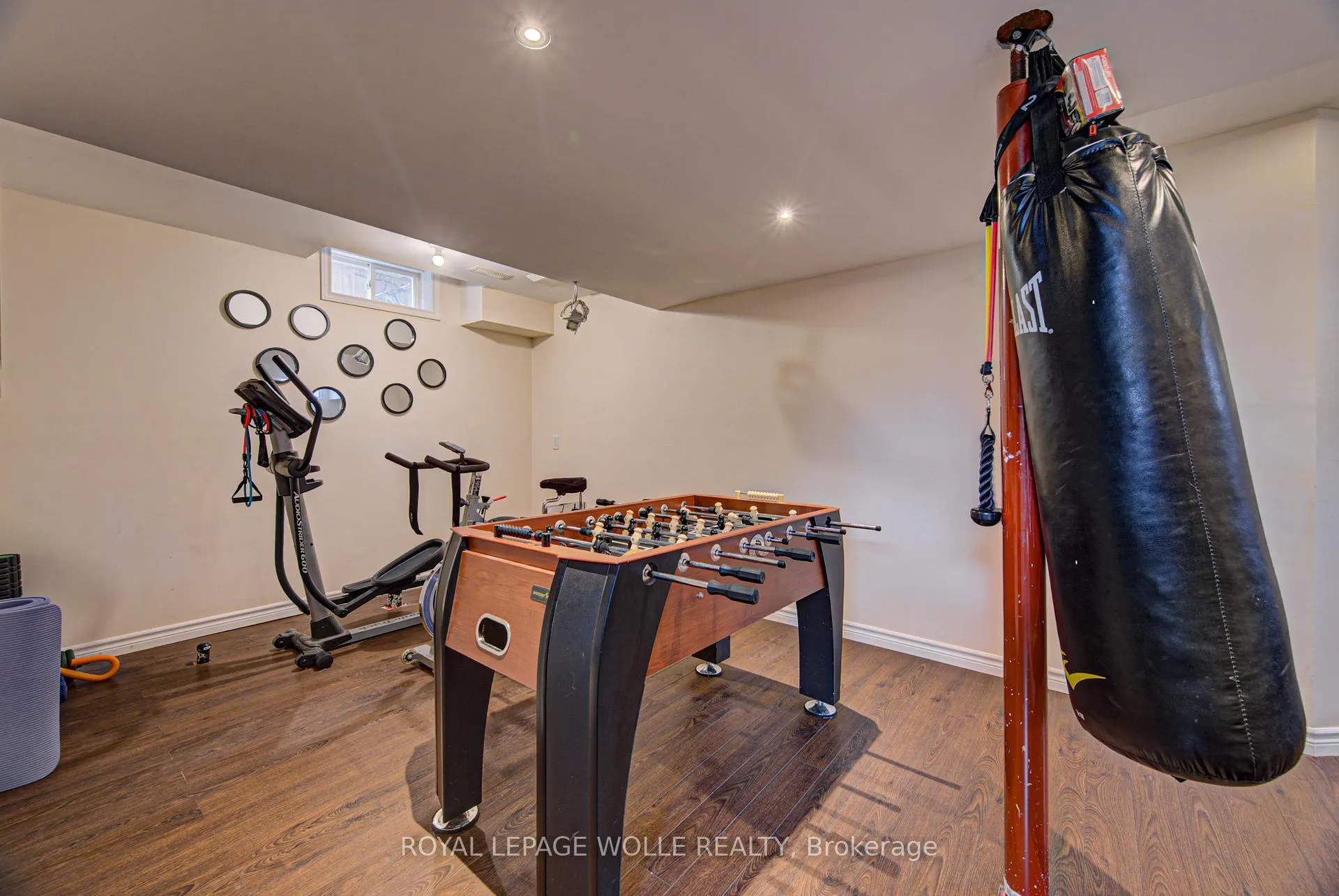 Photo 35 of 37 Davinci Boulevard, Hamilton, Carpenter — HOMEH