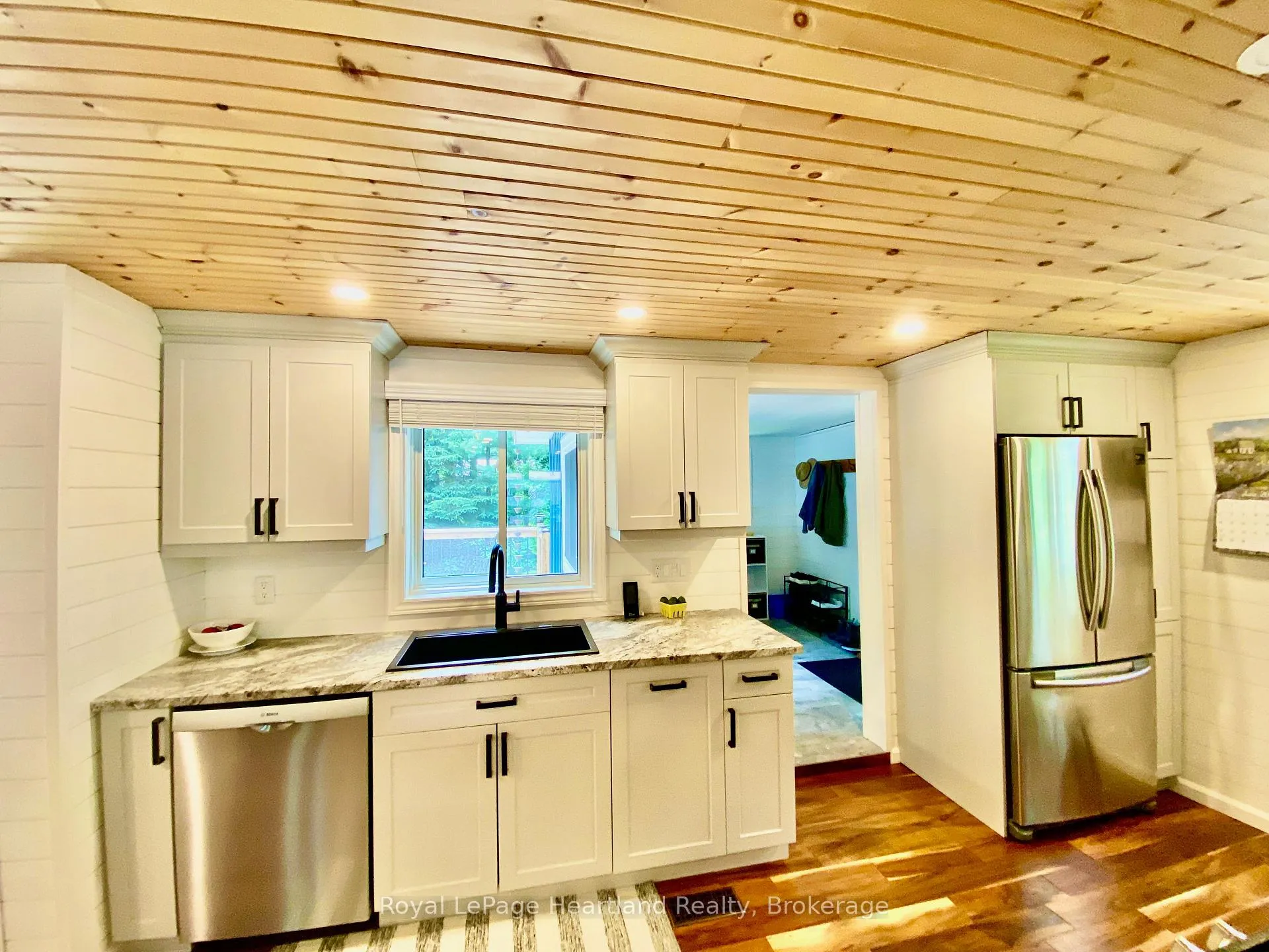 Photo 10 of 206 Chestnut Drive, Central Huron, Goderich — HOMEH