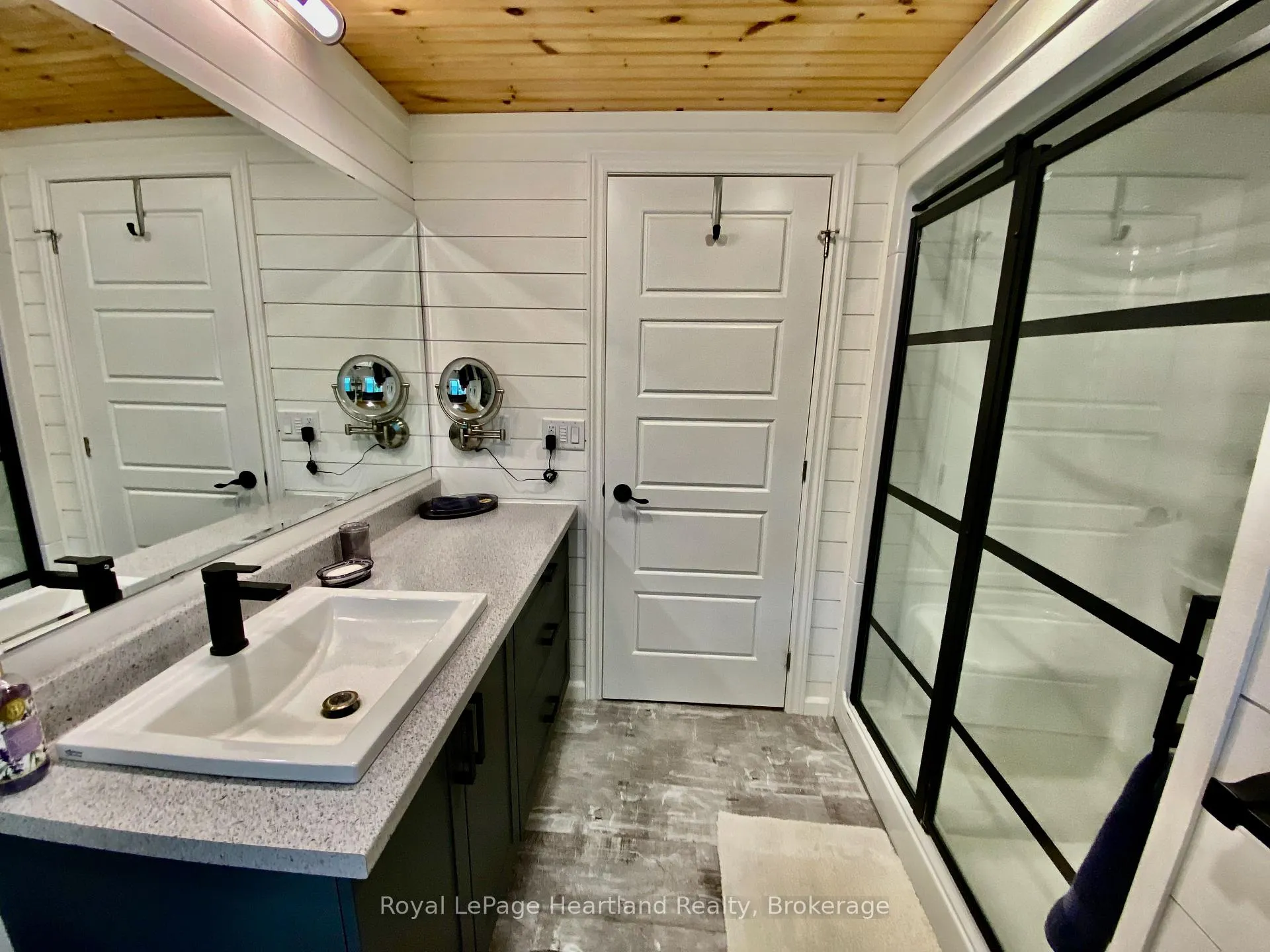 Photo 22 of 206 Chestnut Drive, Central Huron, Goderich — HOMEH