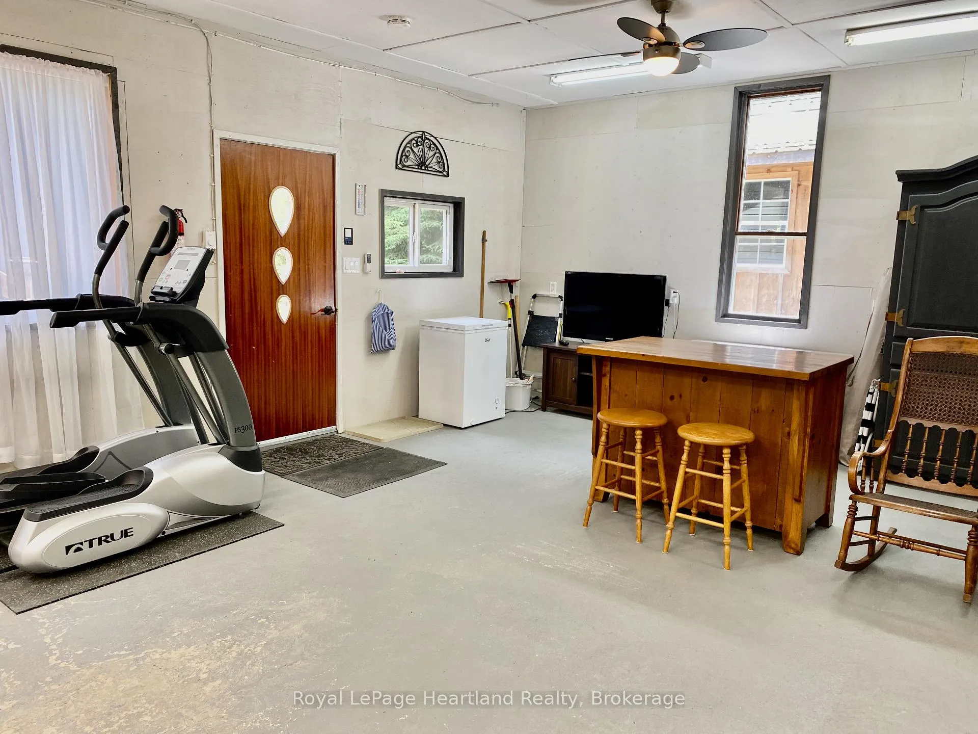 Photo 39 of 206 Chestnut Drive, Central Huron, Goderich — HOMEH