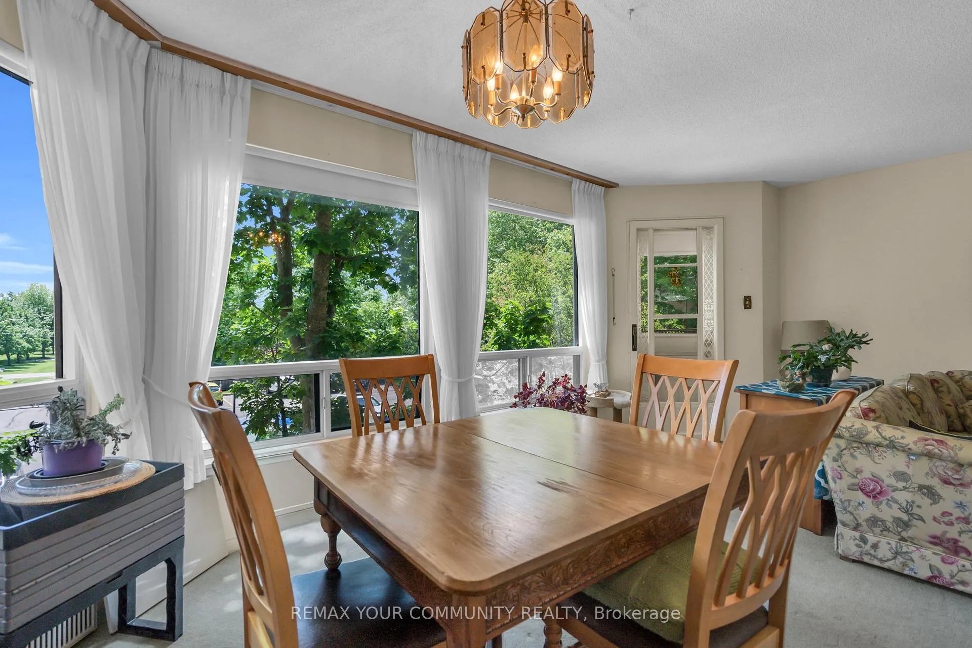 Photo 20 of Unit 210, 111 Grew Boulevard, Georgina, Sutton & Jackson's Point — HOMEH