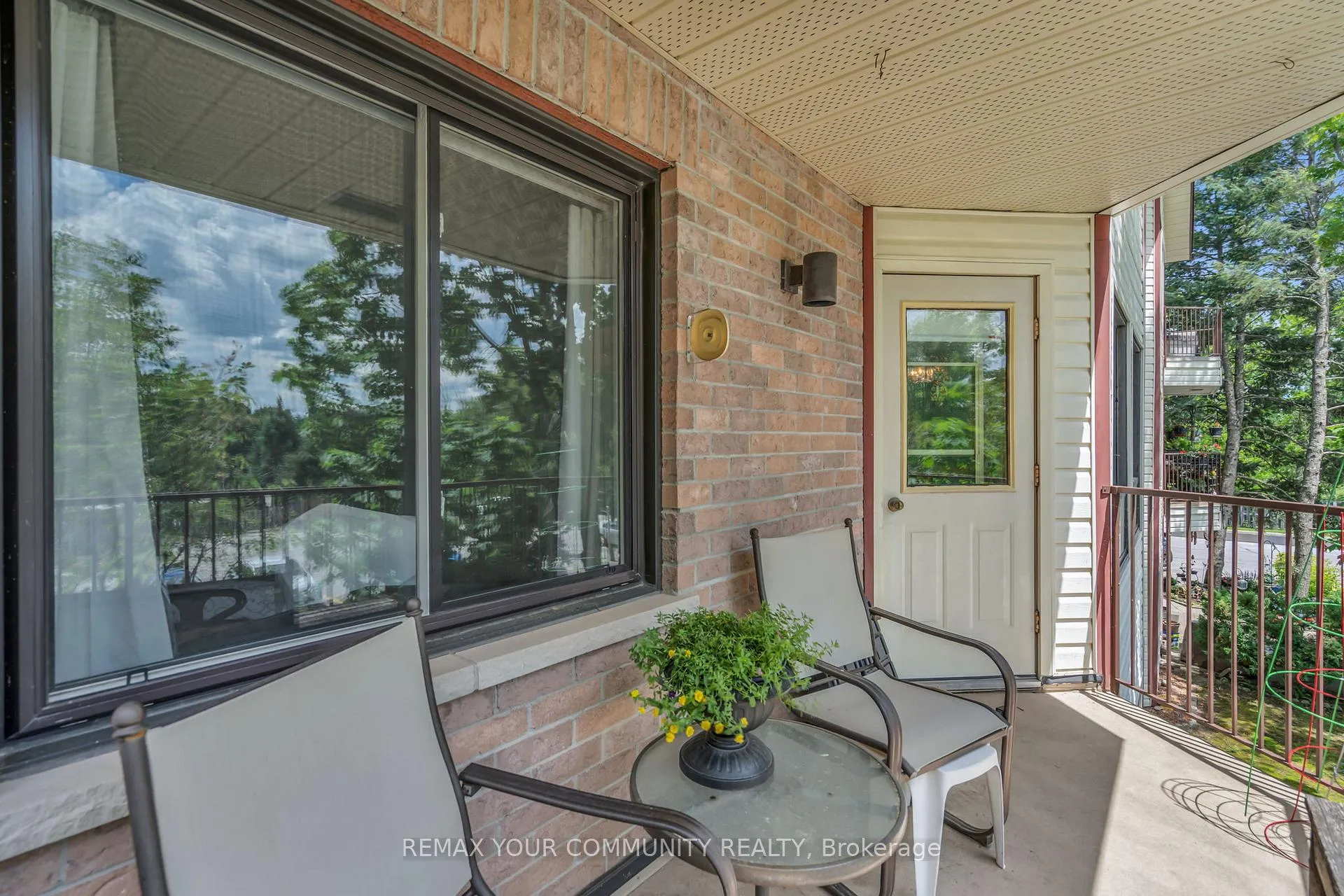 Photo 22 of Unit 210, 111 Grew Boulevard, Georgina, Sutton & Jackson's Point — HOMEH