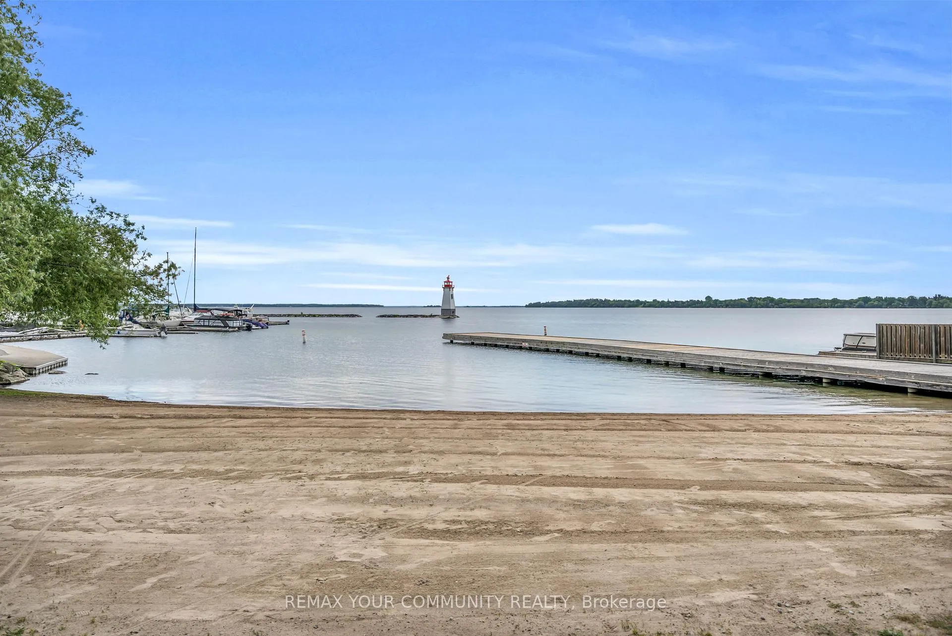 Photo 44 of Unit 210, 111 Grew Boulevard, Georgina, Sutton & Jackson's Point — HOMEH