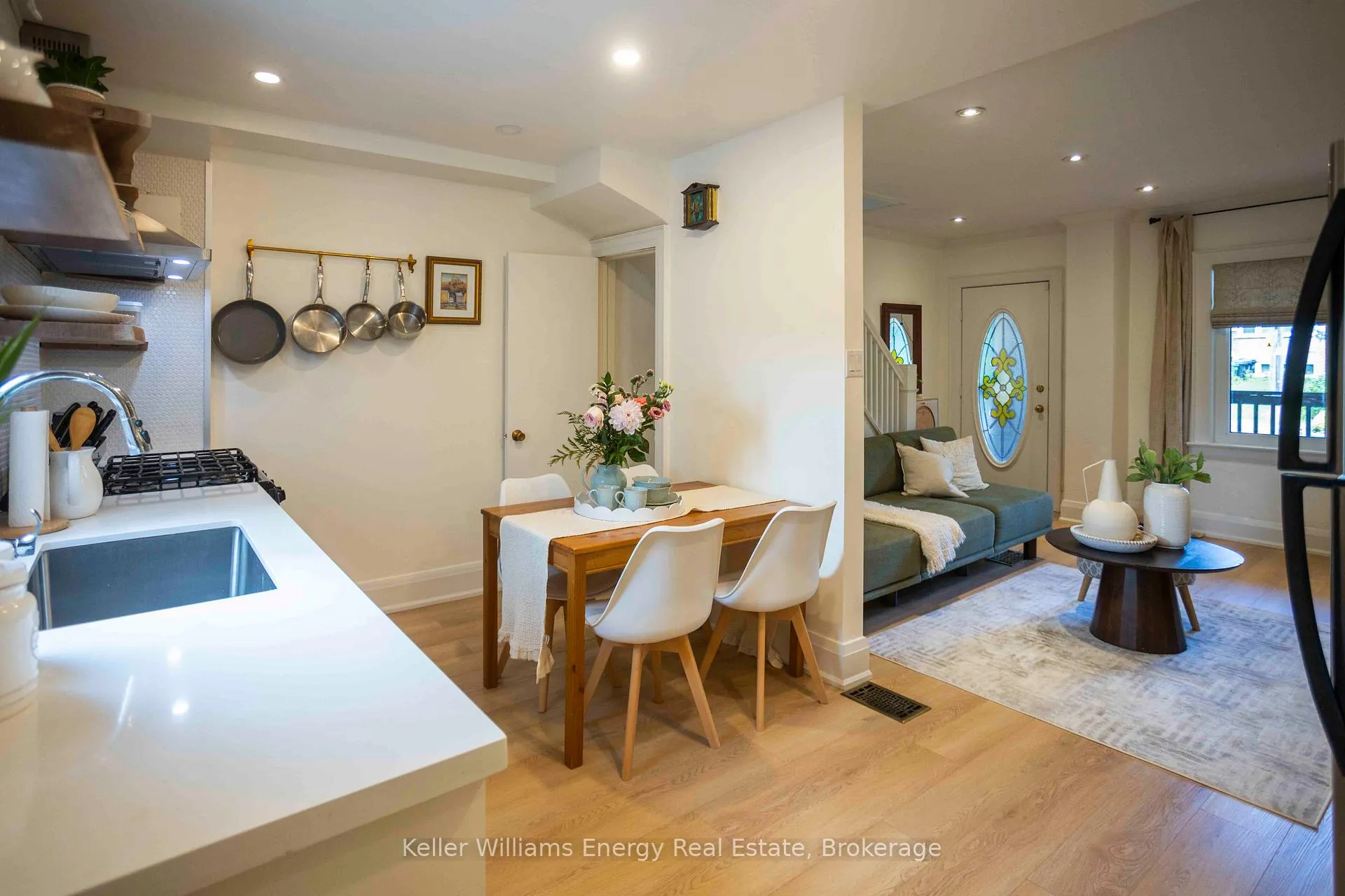 Photo 7 of 134 Mcroberts Avenue, Toronto, Corso Italia-Davenport — HOMEH