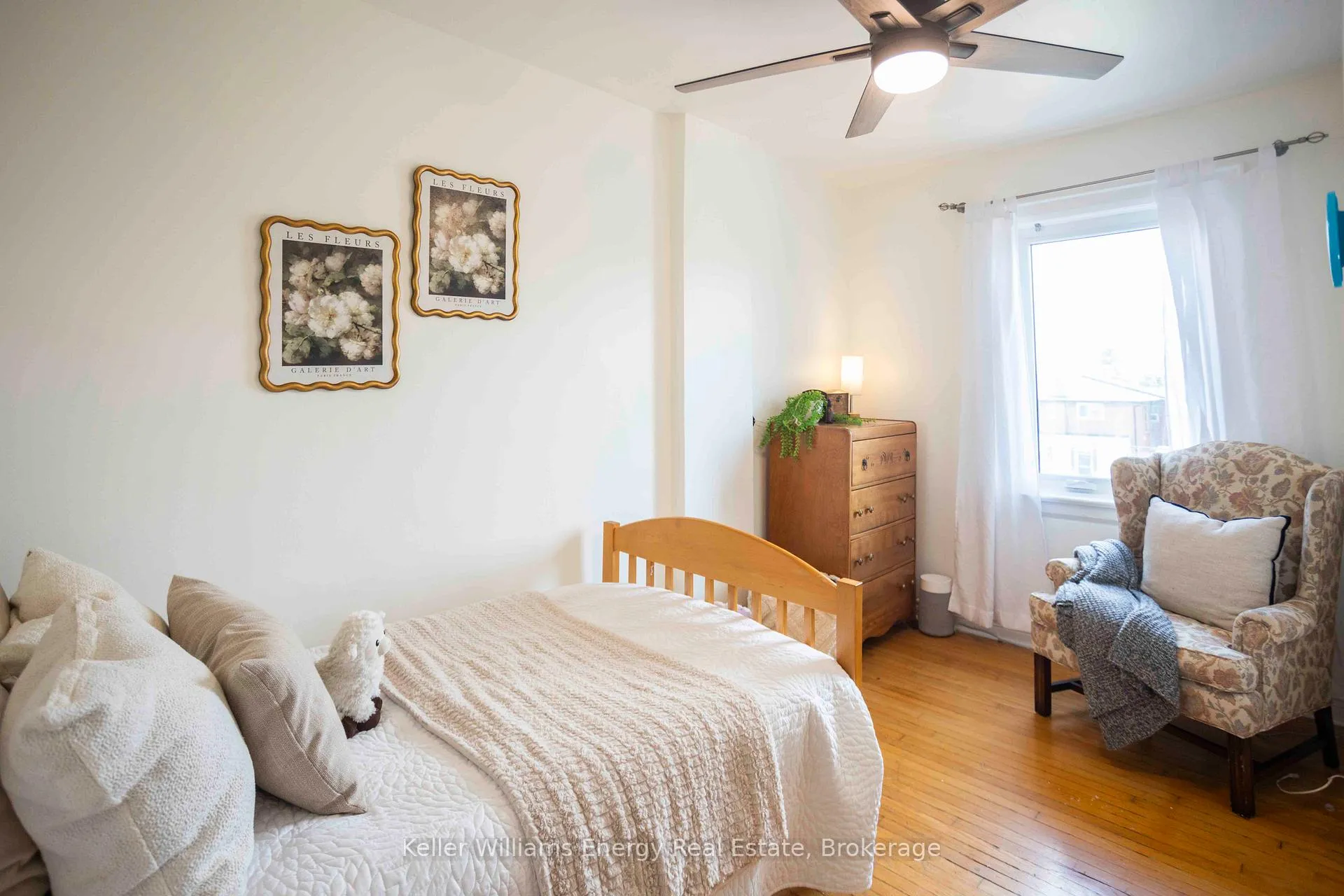 Photo 12 of 134 Mcroberts Avenue, Toronto, Corso Italia-Davenport — HOMEH