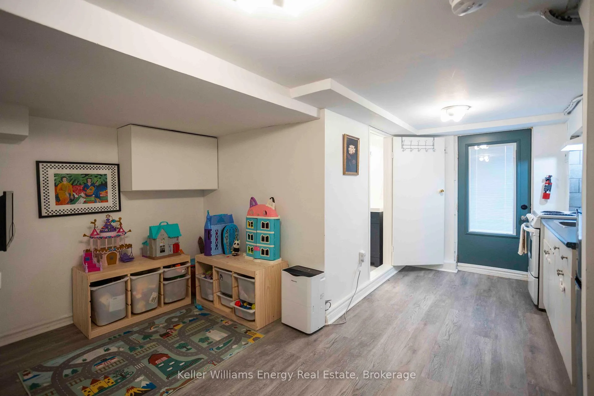 Photo 18 of 134 Mcroberts Avenue, Toronto, Corso Italia-Davenport — HOMEH